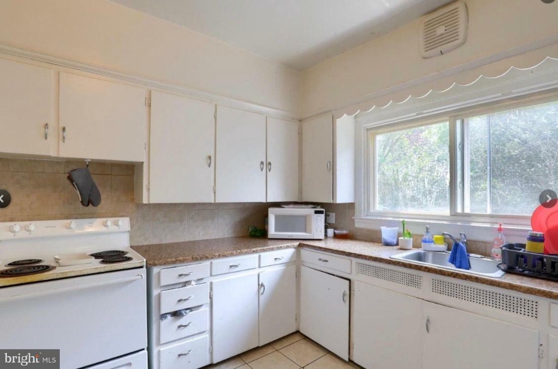 Property Photo: 505 Madison Avenue 1 PA 17404