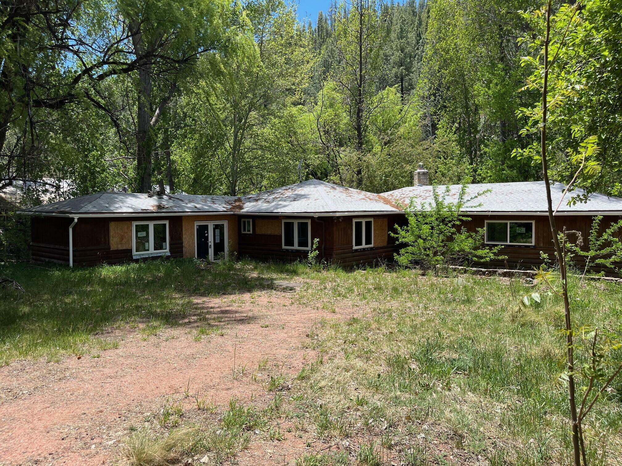 Property Photo: 692 S Buenagua Road AZ 85541