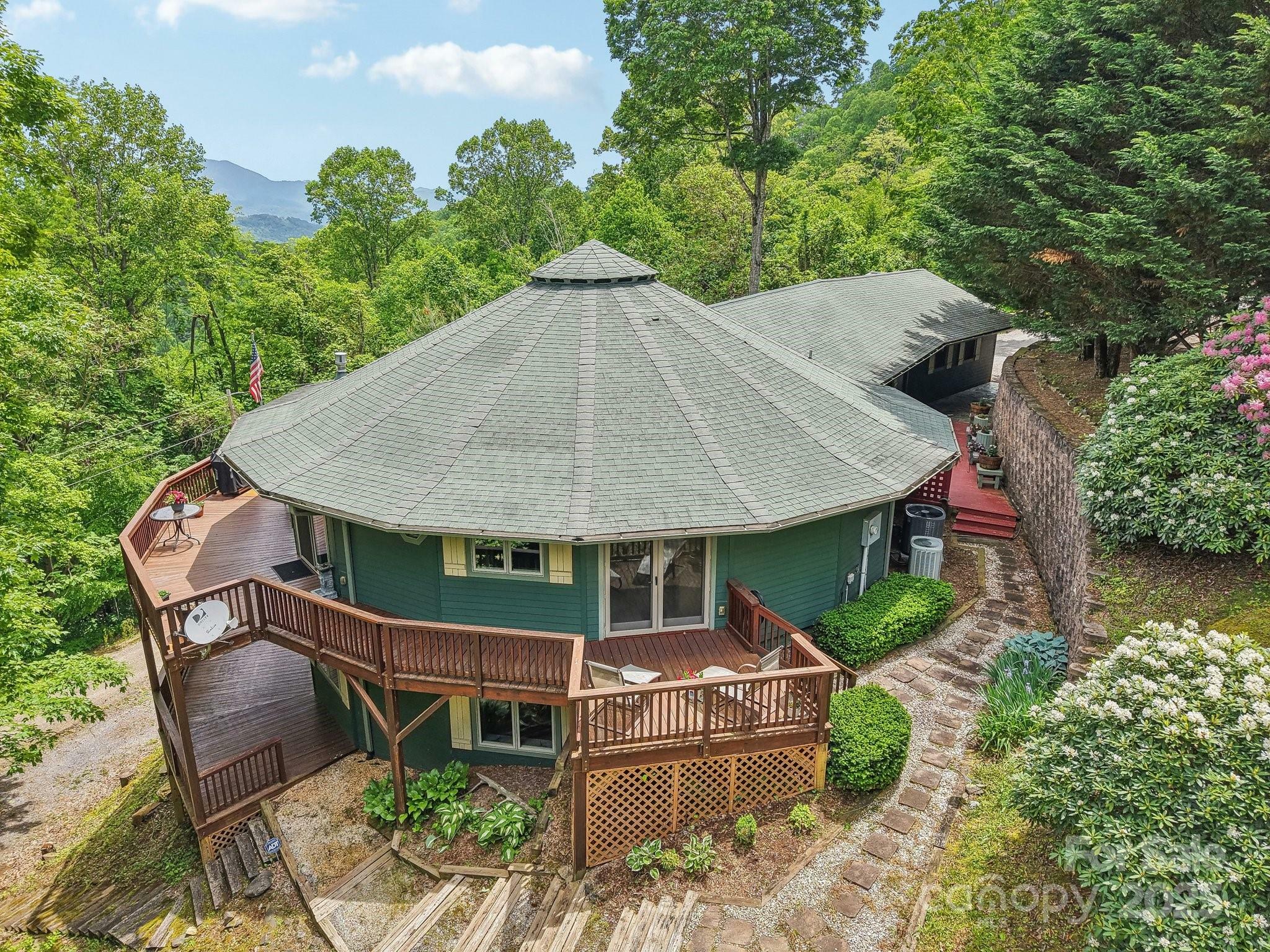 274 Slippery Rock Road  Waynesville NC 28785 photo