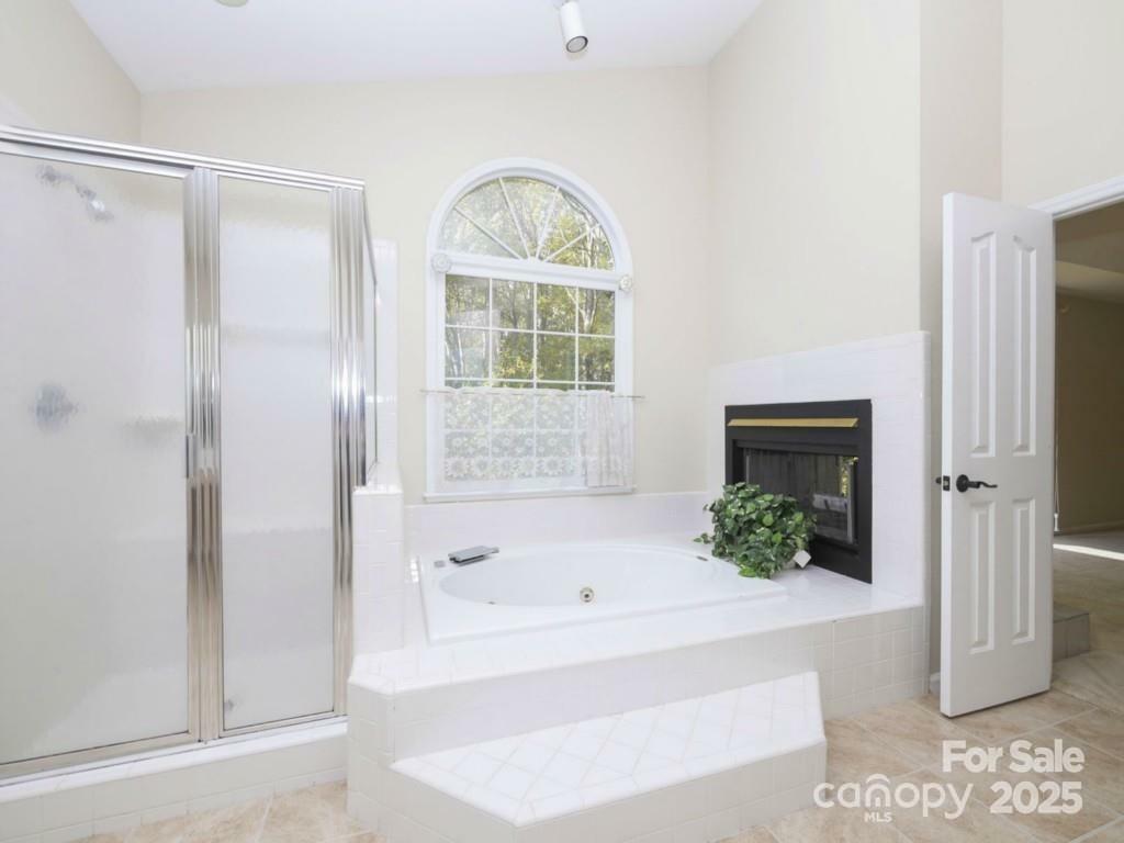 Property Photo: 4716 Heatherton Place NC 28270