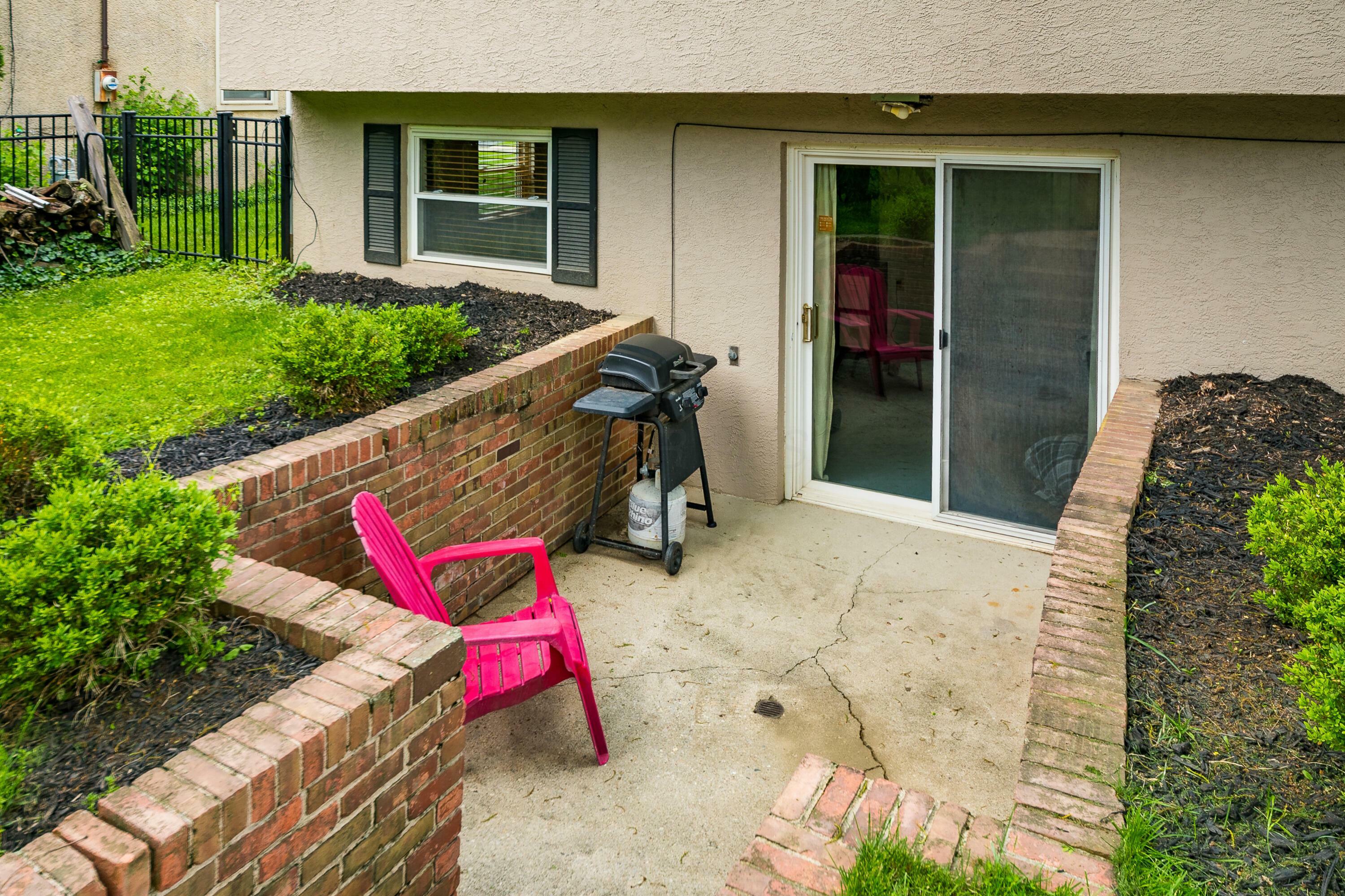 Property Photo:  2175 Ridgeview Road  OH 43221 