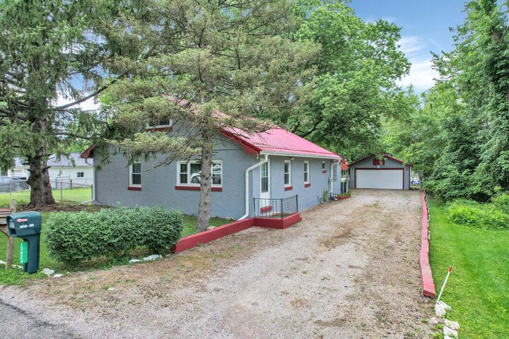 Property Photo:  13424 Ivy NE Road  OH 43076 