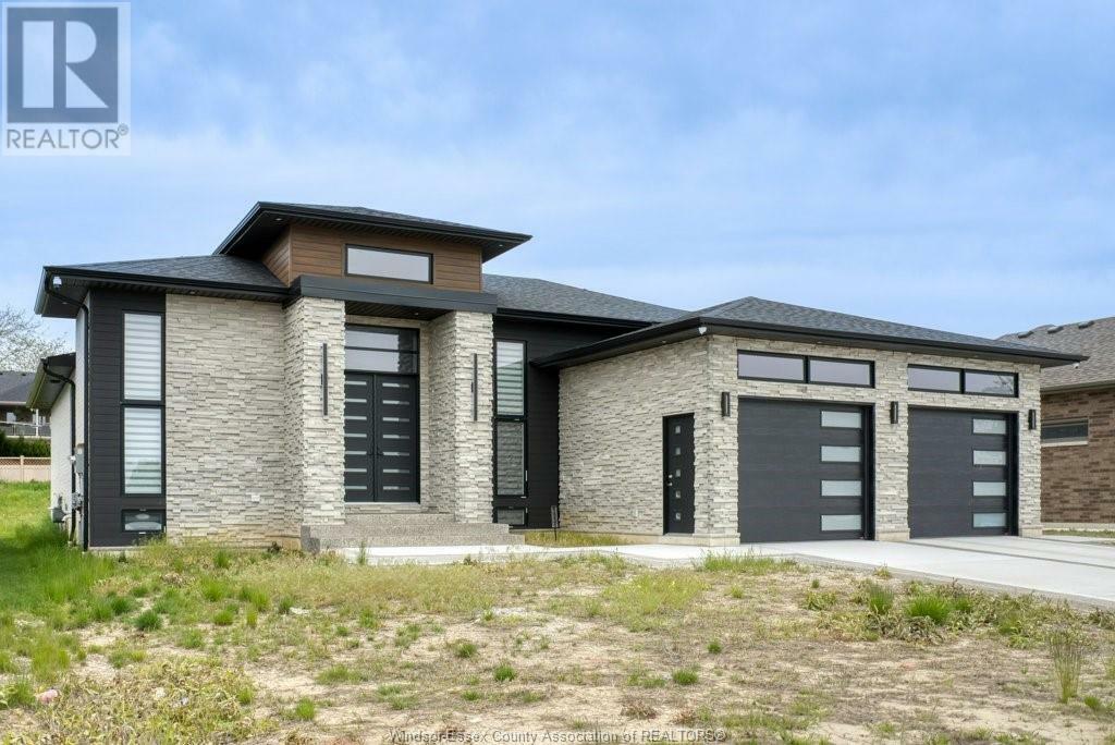 Property Photo: 1936 Villa Canal ON N0R 2G0