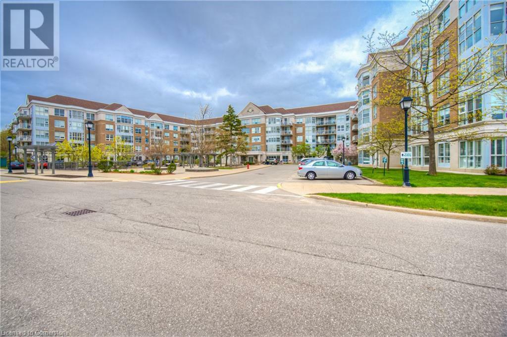 Property Photo: 139 Father David Bauer Drive 421 ON N2L 6L1