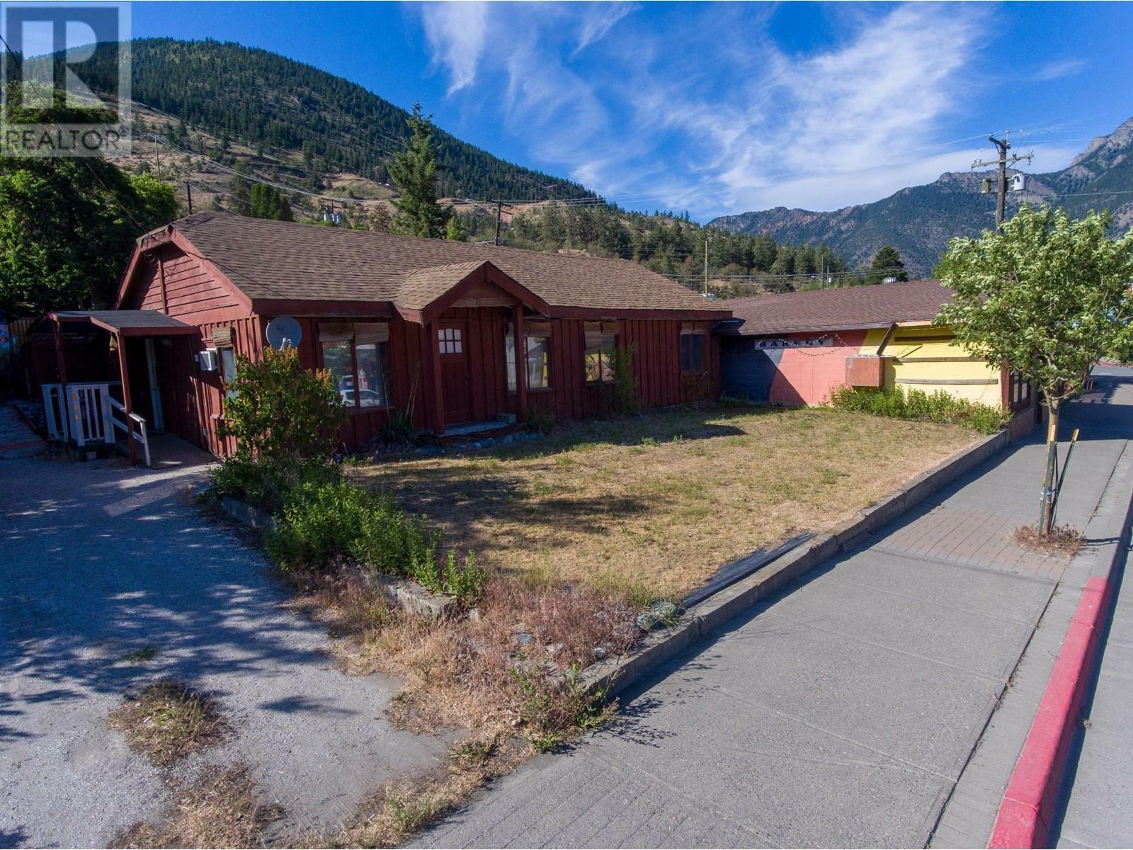 Property Photo: 705 Main Street BC V0K 1V0