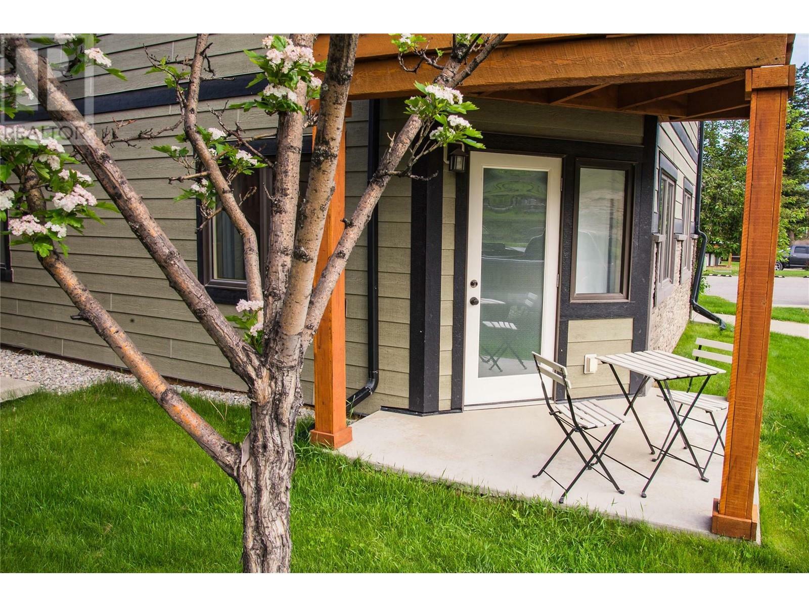 Property Photo: 7337 Prospector Avenue 601 BC V0A 1M0