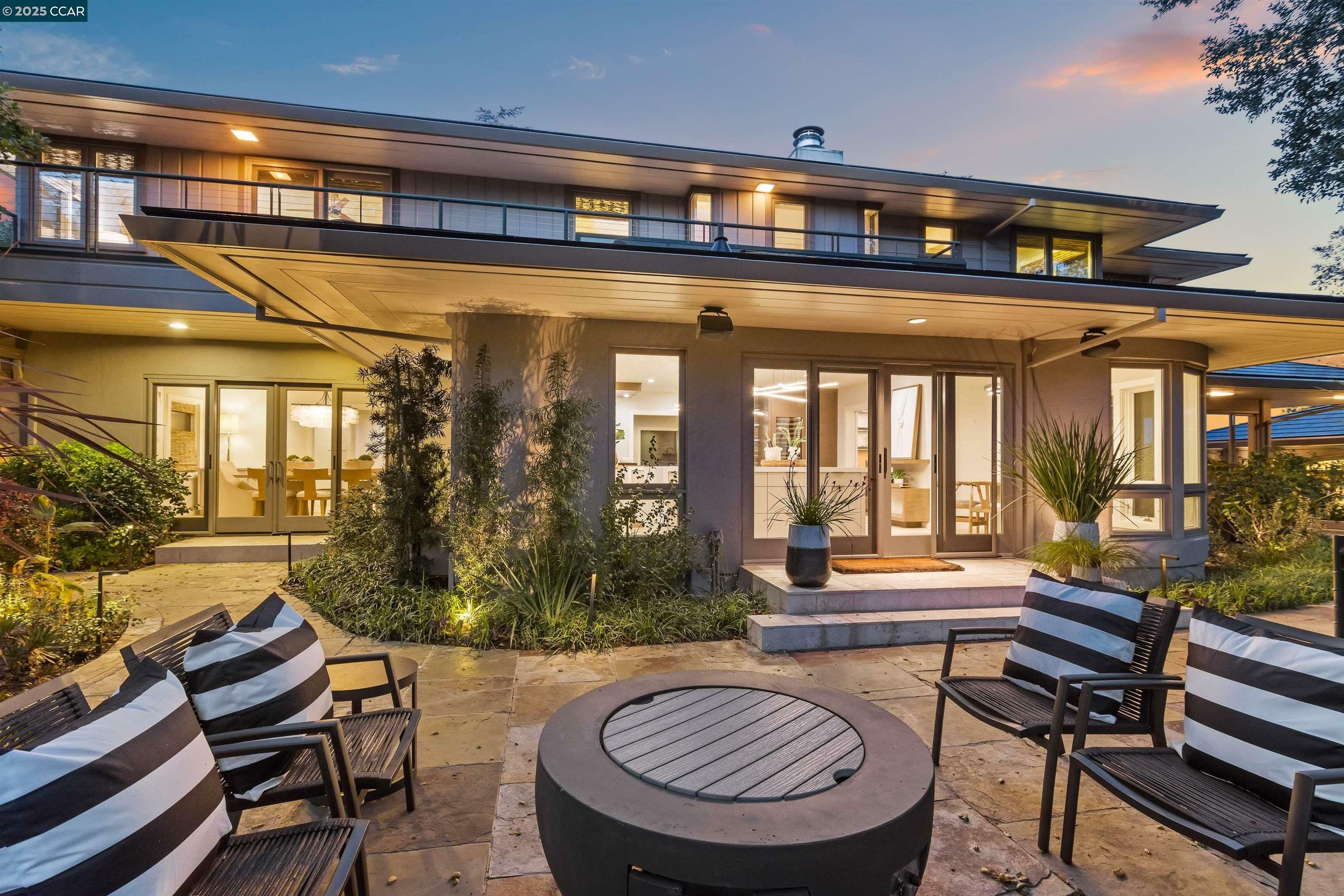 1121 Estates Dr  Lafayette CA 94549 photo