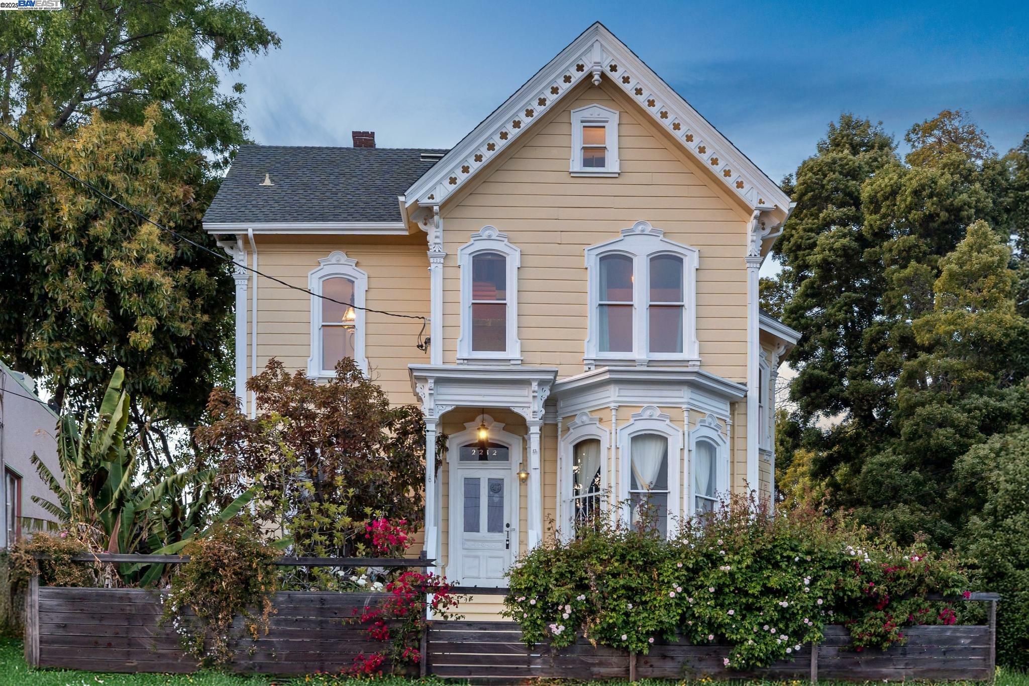 2214 E 27th Street  Oakland CA 94606 photo