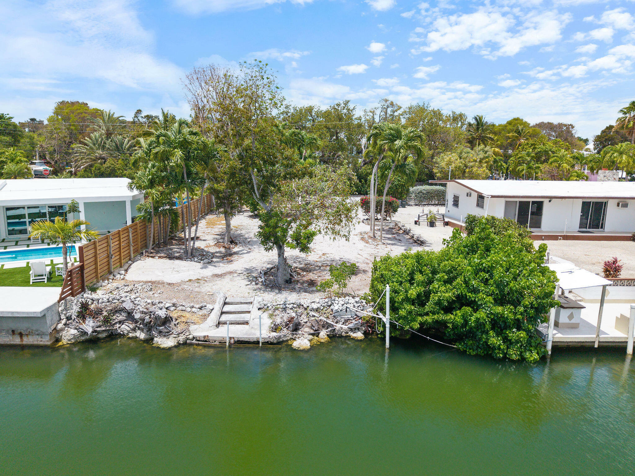 Property Photo: 210 Pueblo Street FL 33070