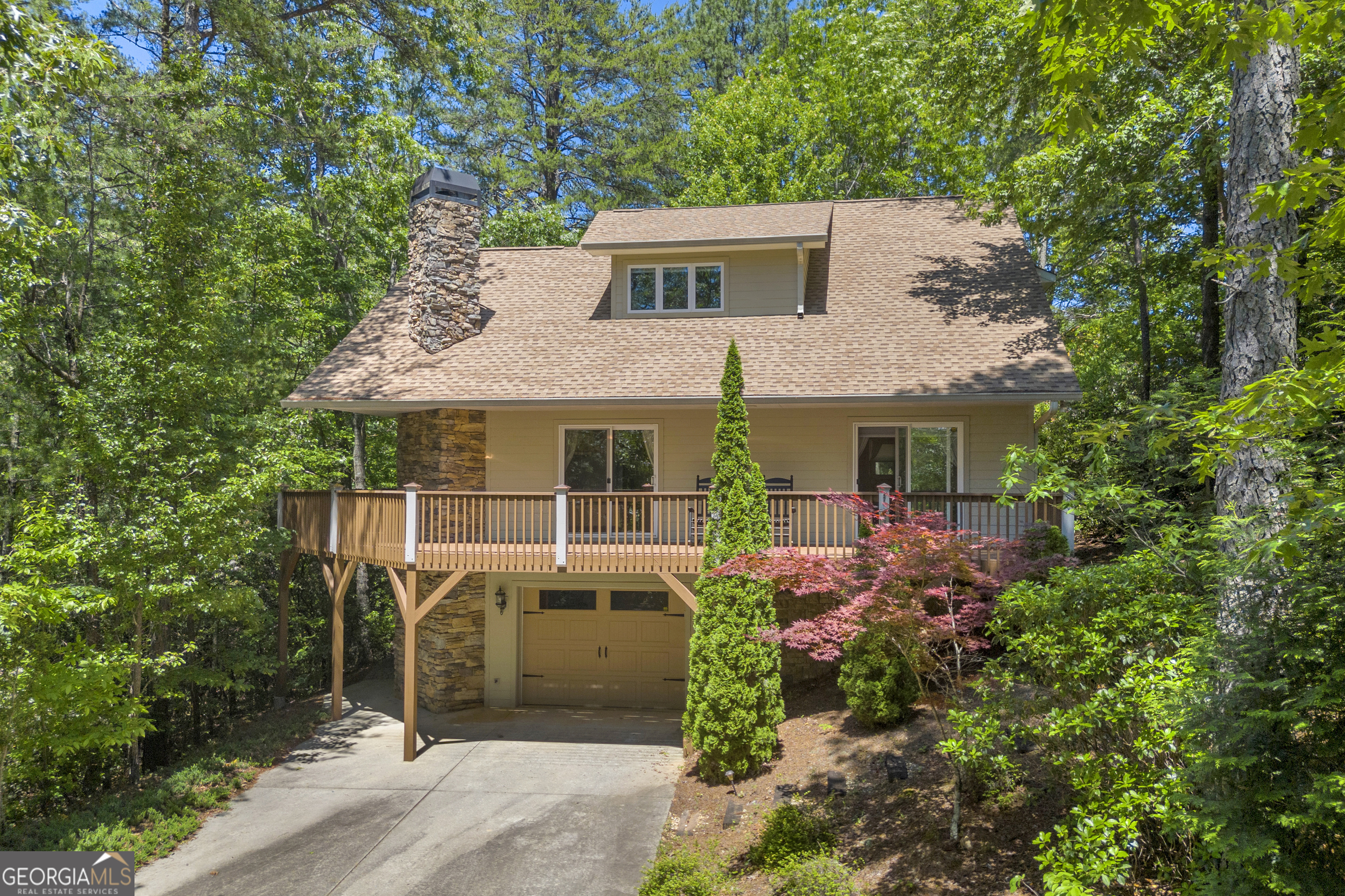 Property Photo: 117 Rosen Strasse GA 30545