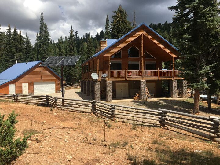250 S Silver Spruce Dr  Duck Creek Village UT 84762 photo