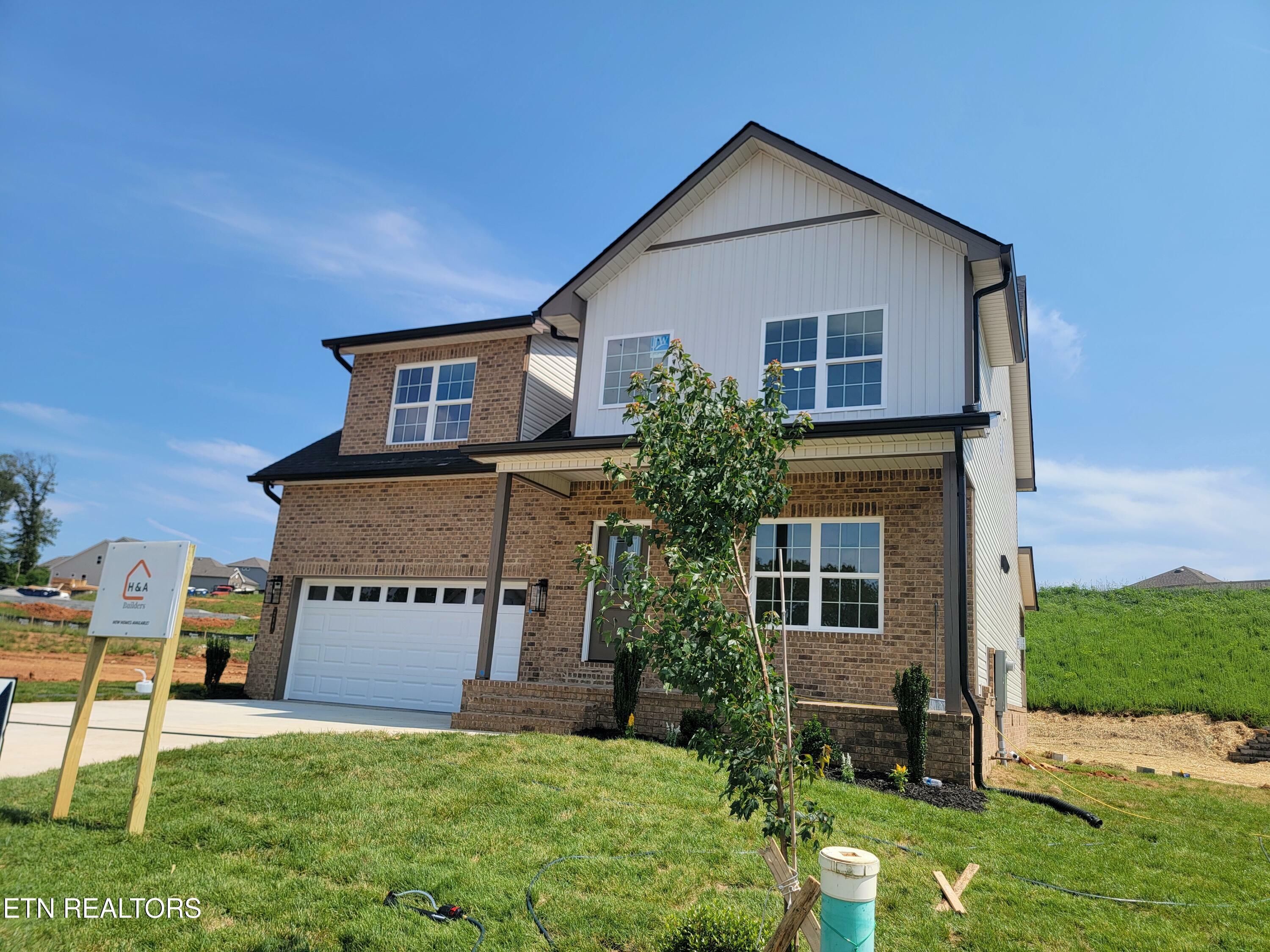 244 Sugar Maple Tr  Lenoir City TN 37771 photo