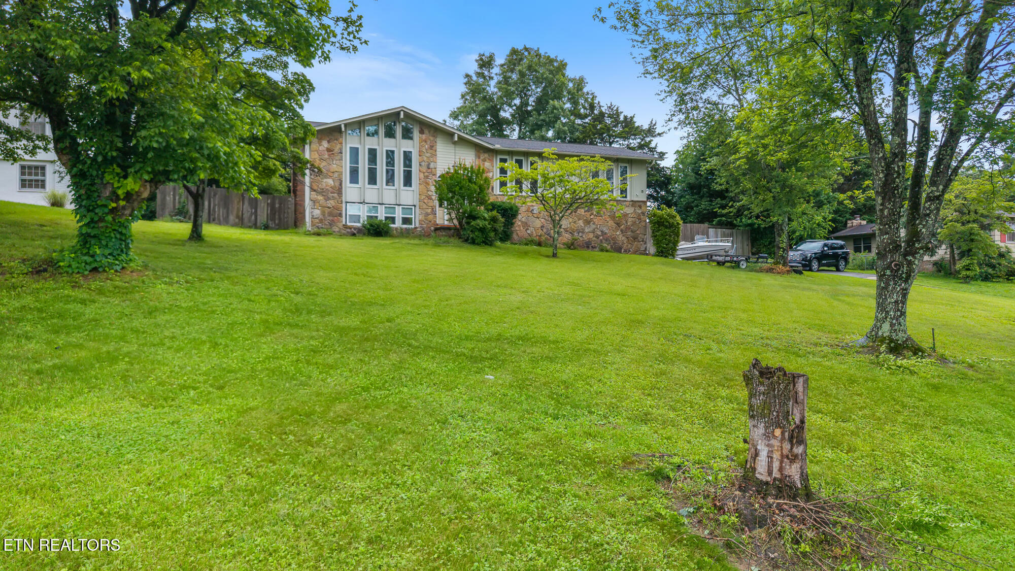 Property Photo: 5408 Yosemite Tr TN 37909