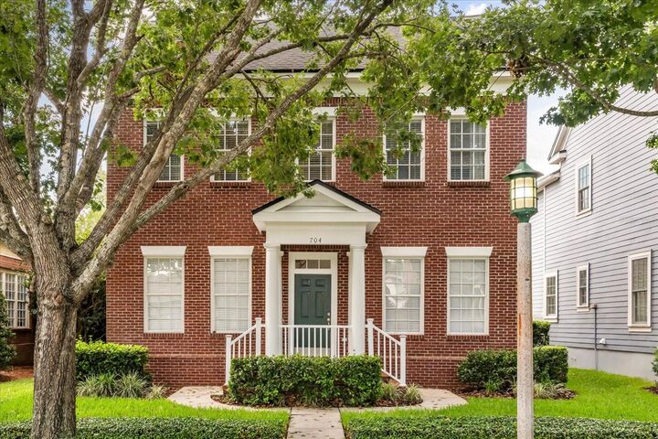 Property Photo:  704 Honeysuckle Avenue  FL 34747 