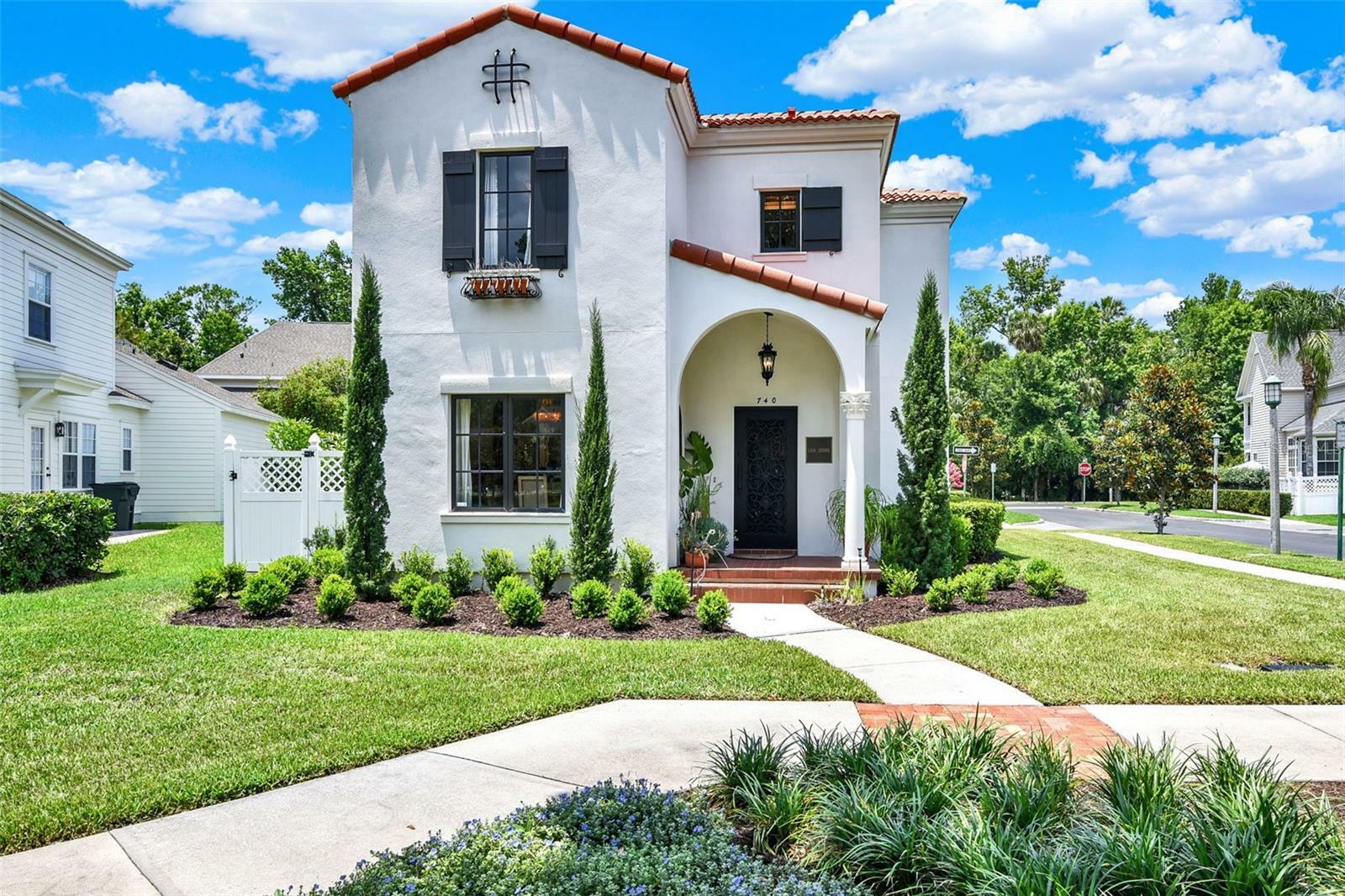 Property Photo: 740 Oak Shadows Road FL 34747