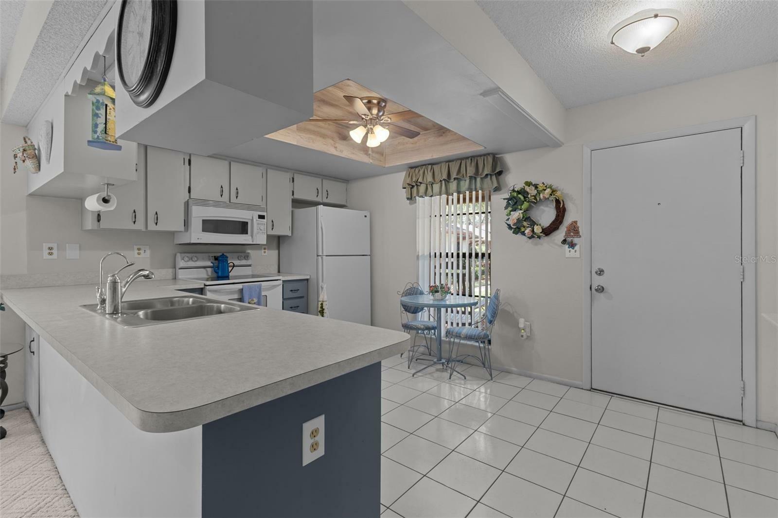 Property Photo: 7535 Greystone Drive FL 34667