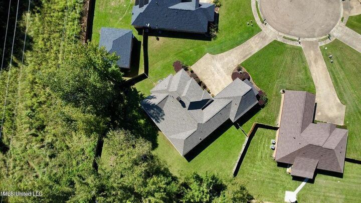 Property Photo: 139 Glen Auburn Drive MS 39056