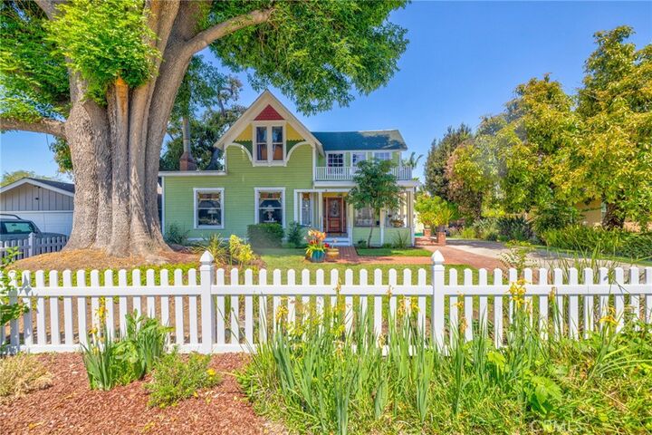 Property Photo: 8213 Ocean View Avenue CA 90602