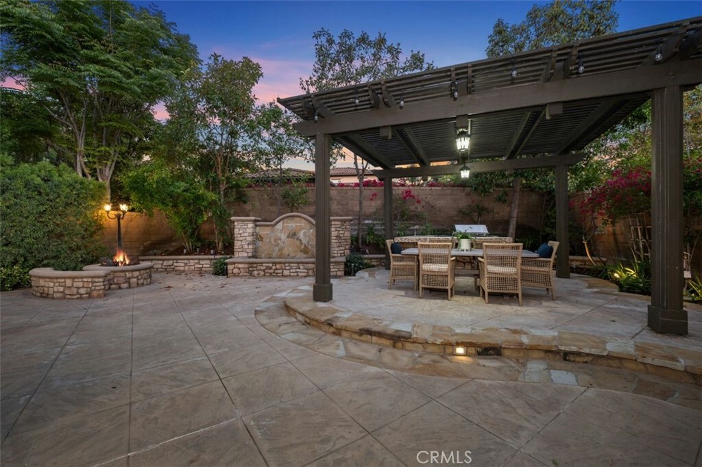 Property Photo:  42 Gray Dove  CA 92618 