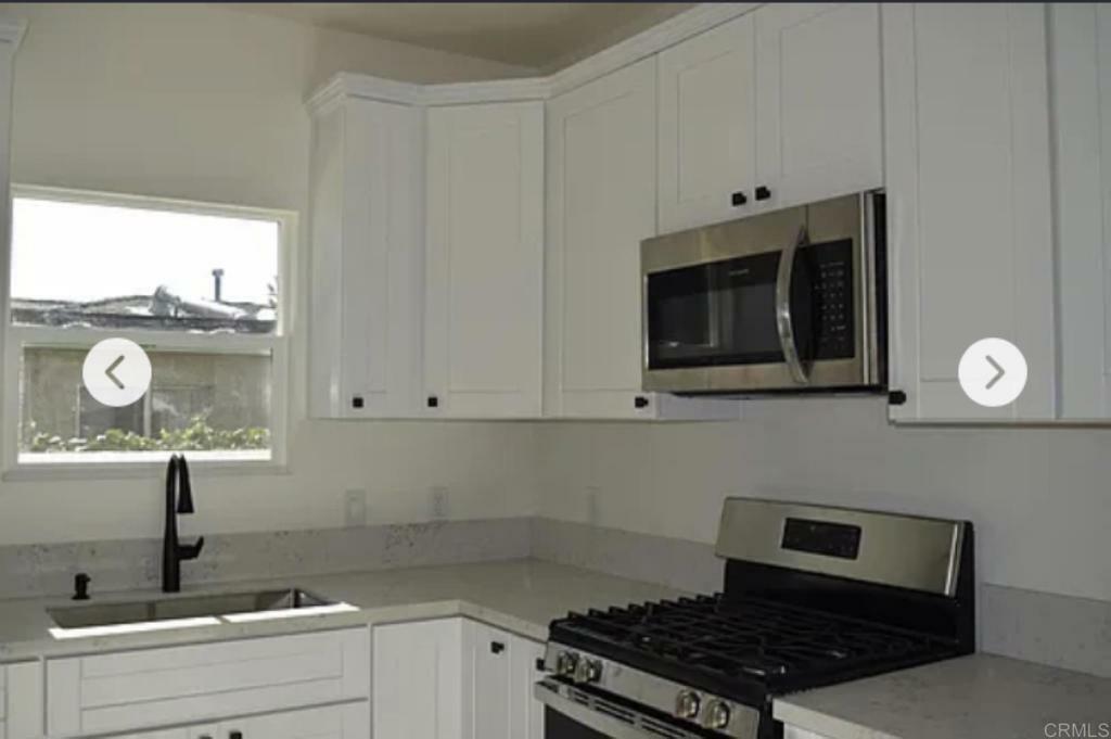 Property Photo: 124 26 Oaklawn Avenue CA 91910