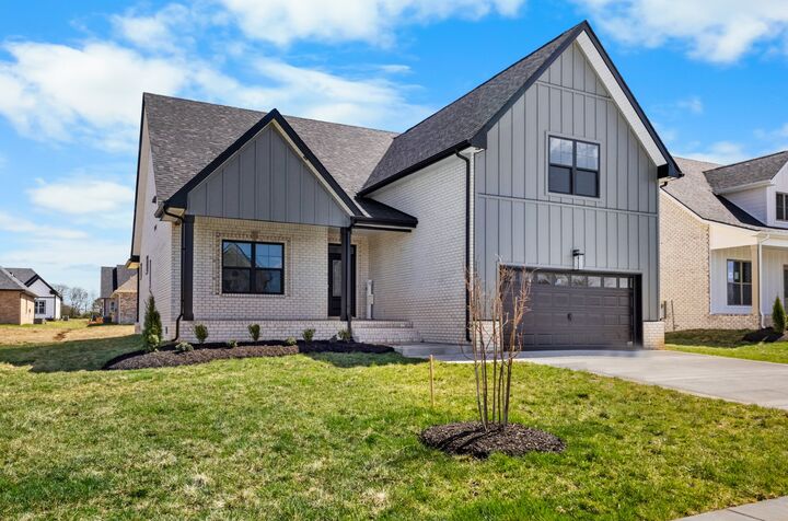 Property Photo:  113 Aspen Pine Dr  TN 37043 