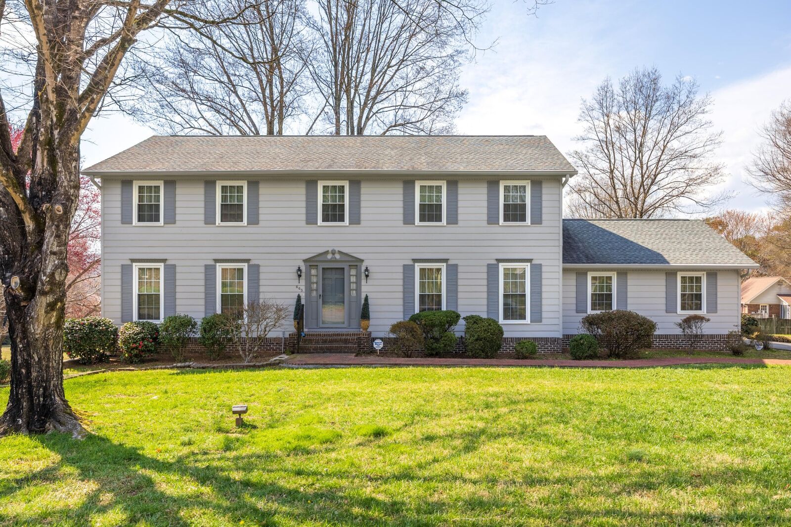 Property Photo: 665 Hunt Cliff Drive NW TN 37311