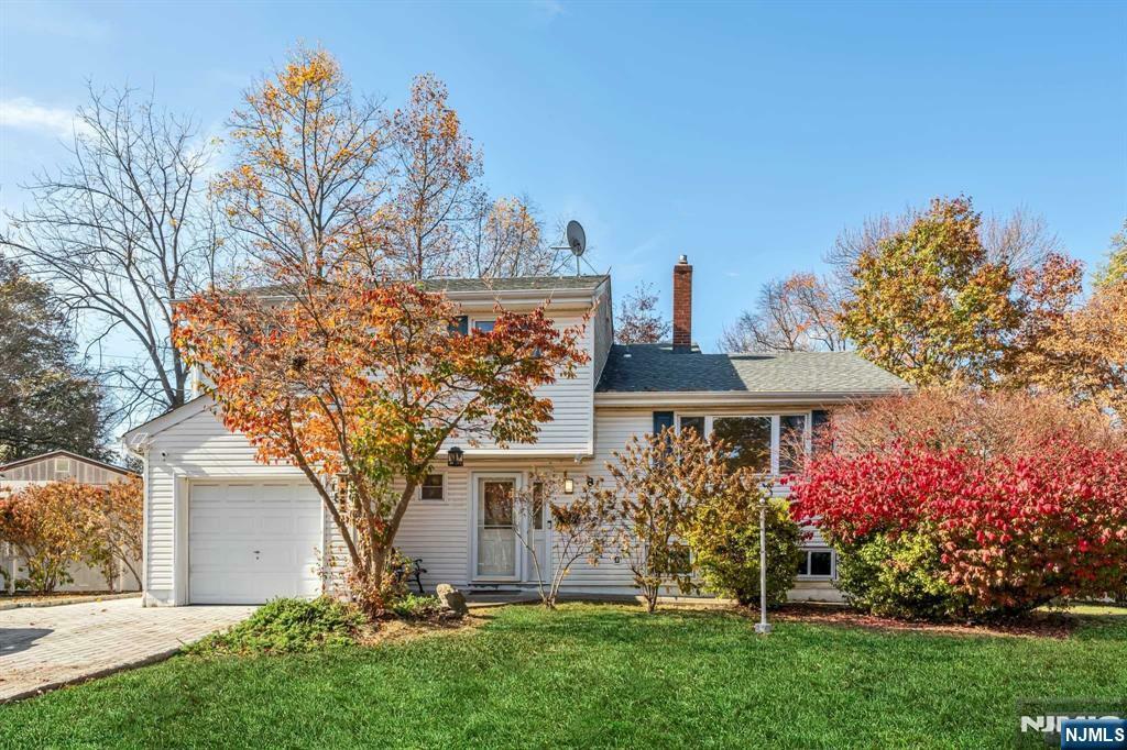 Property Photo: 8 Carlisle Court NJ 08817