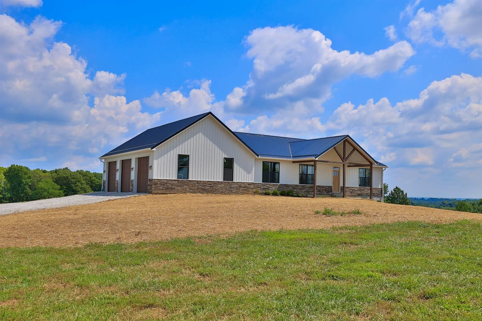 Property Photo:  405 Falvey Road  KY 41006 