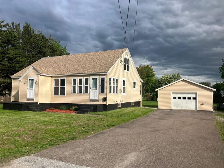 98 Canada Street  Swanton VT 05488 photo