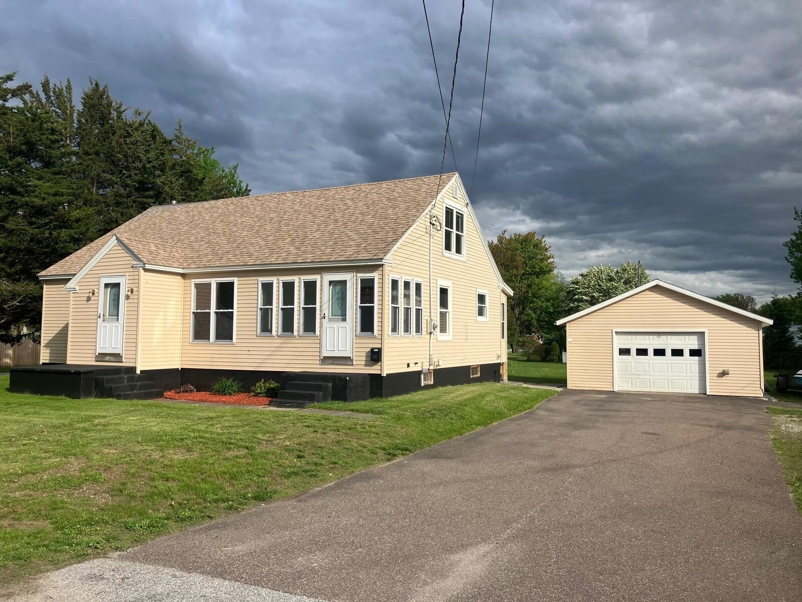 Property Photo:  98 Canada Street  VT 05488 