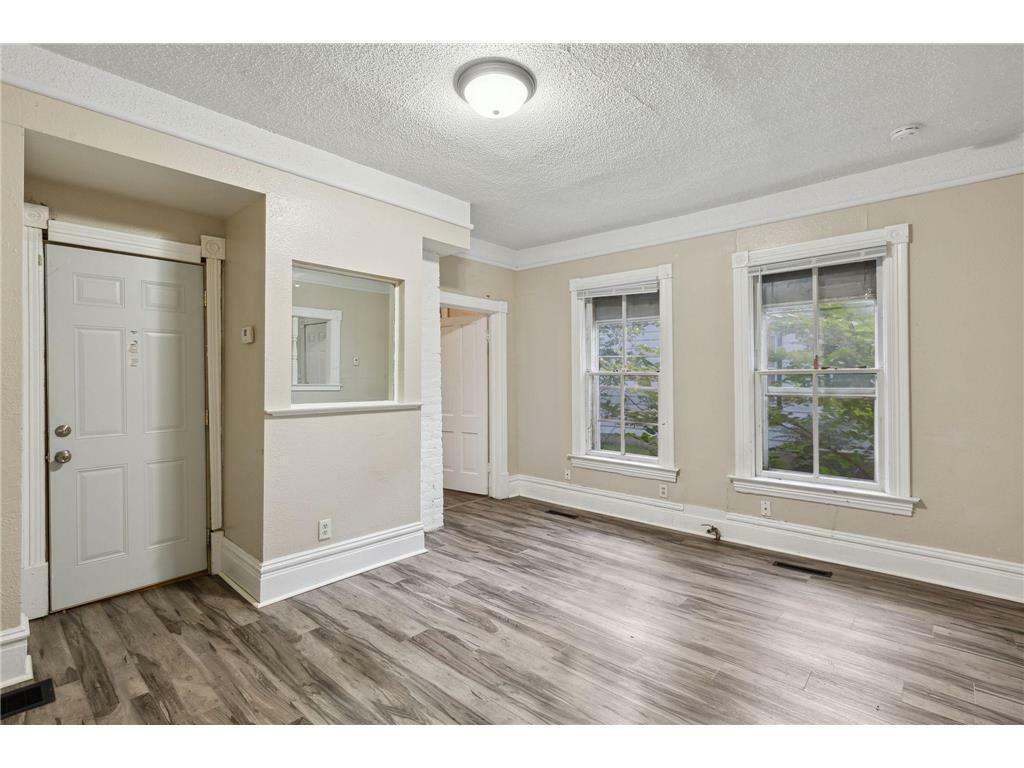 Property Photo: 481 Edmund Avenue MN 55103