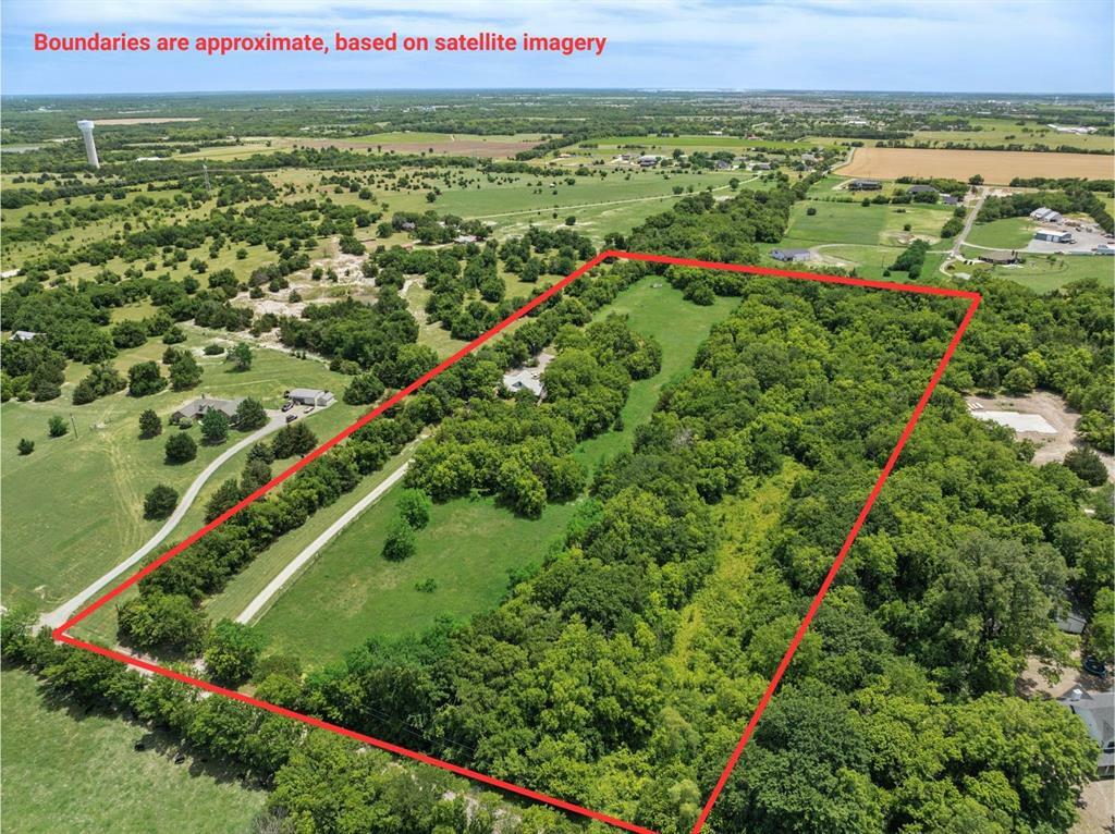 Property Photo: 1000 Ballard Road TX 75495