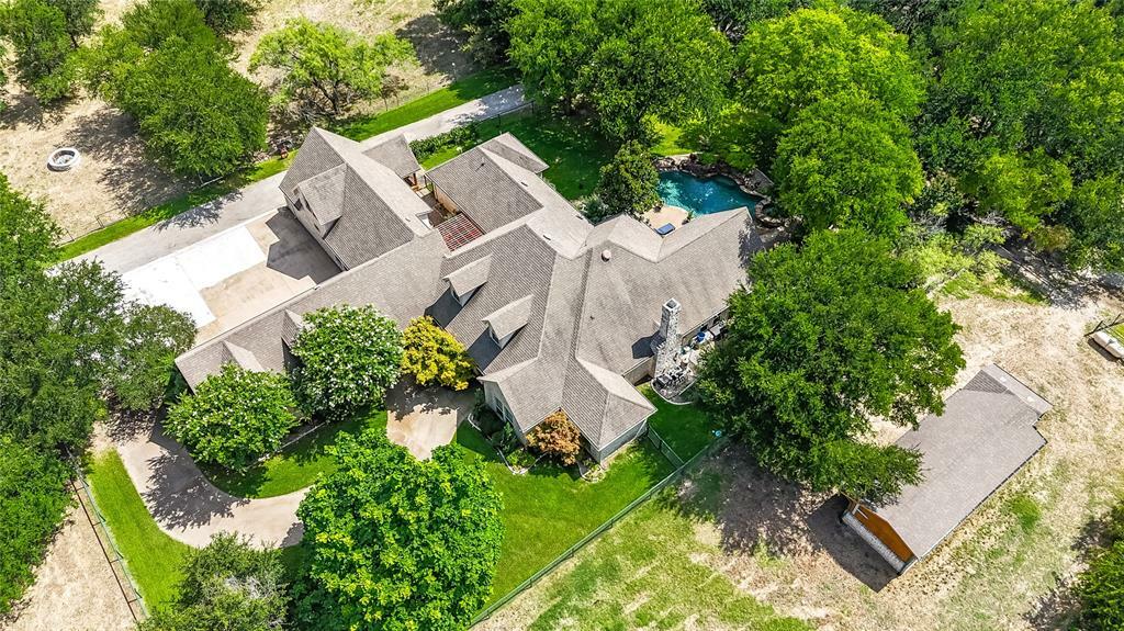 Property Photo: 110 Bent Creek Ranch Court TX 76126