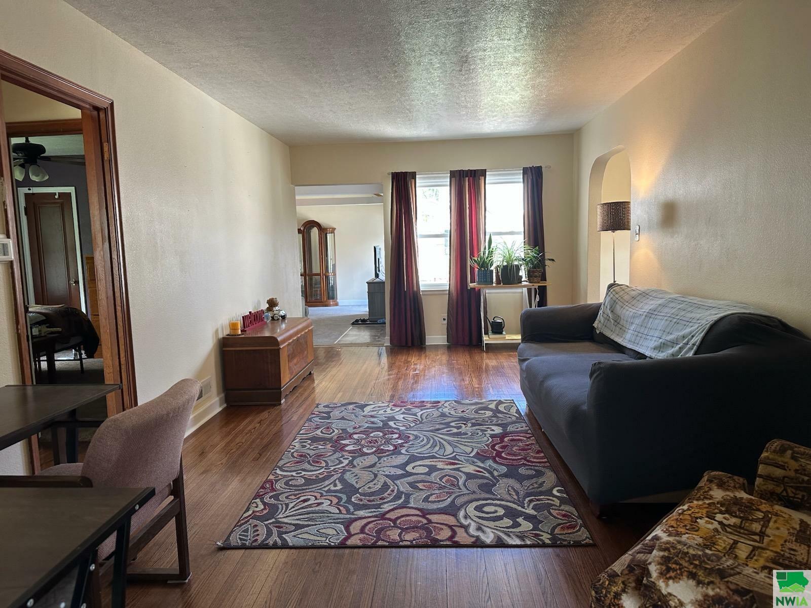 Property Photo: 1727 John St. IA 51103