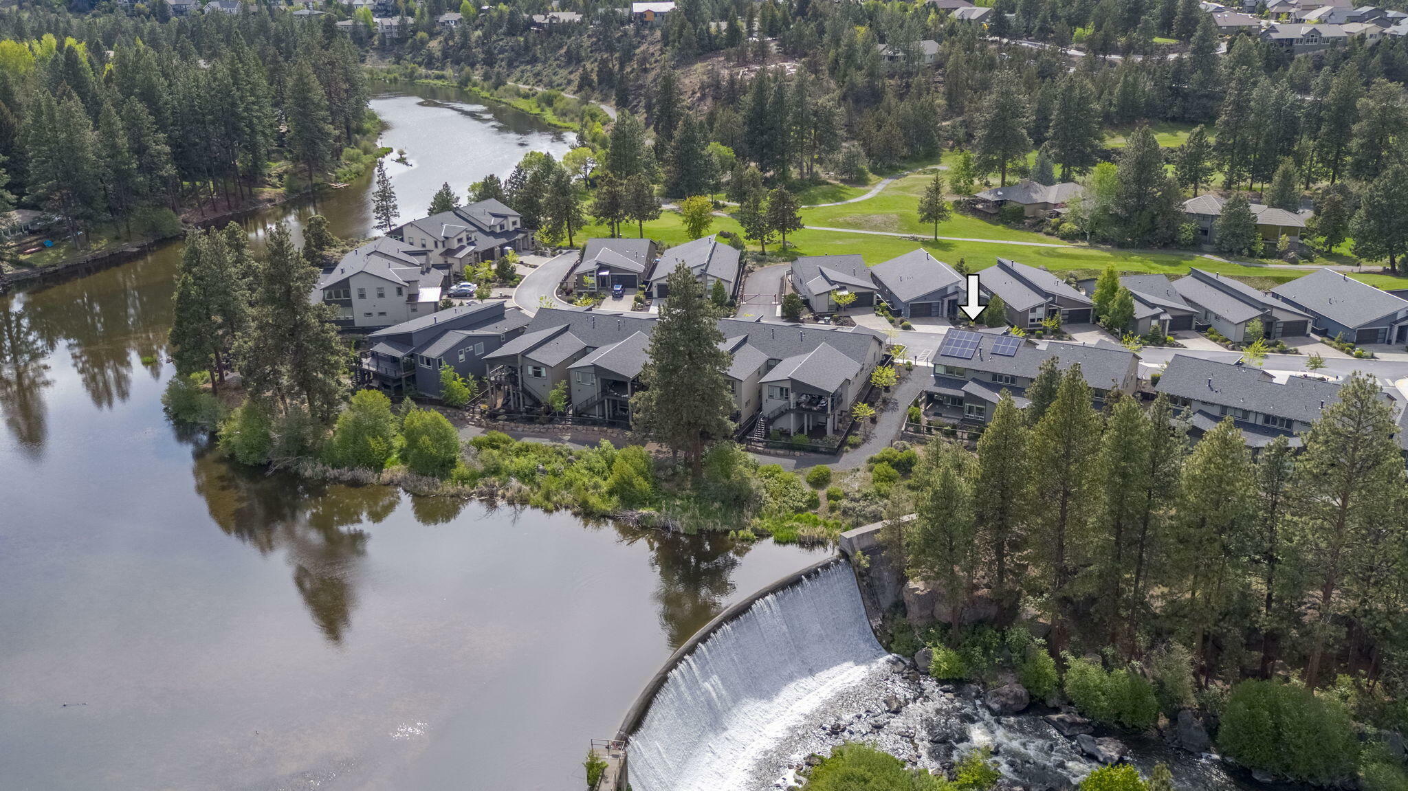 Property Photo:  2594 NW Rippling River Court  OR 97703 
