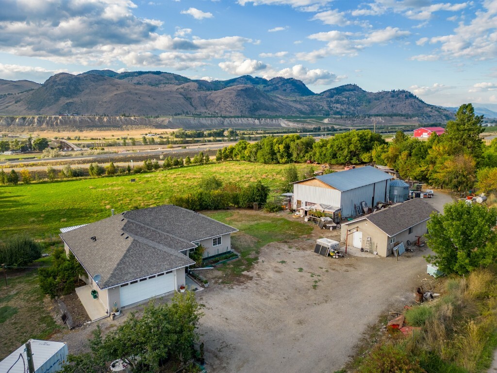 1585 Lance Road  Pritchard BC V0E 2P0 photo