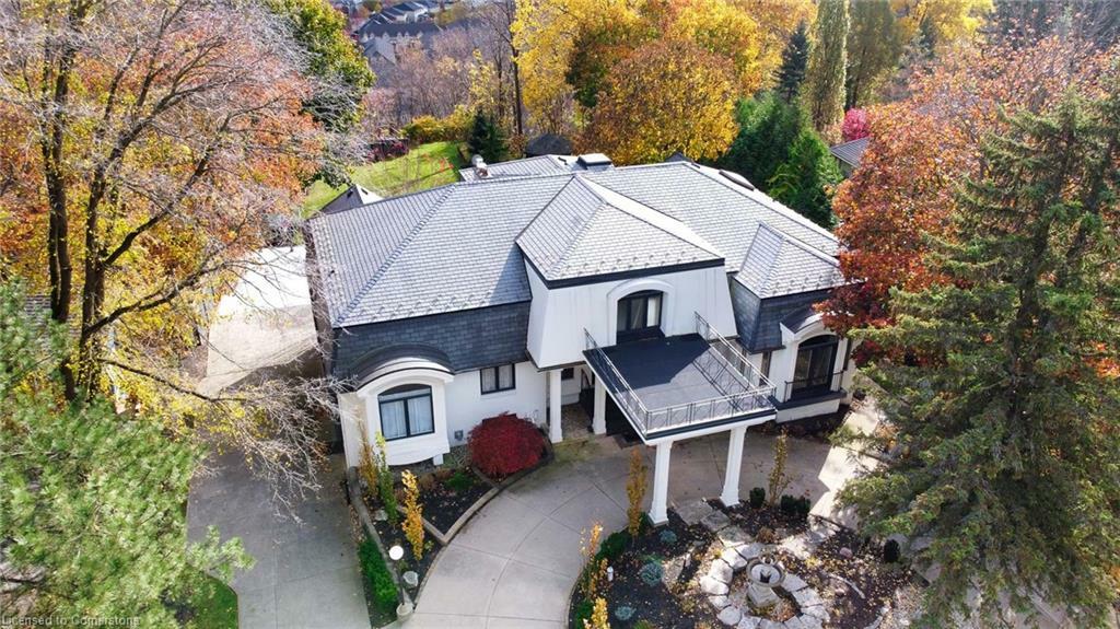 Property Photo: 34 Maple Avenue ON L9H 4W4