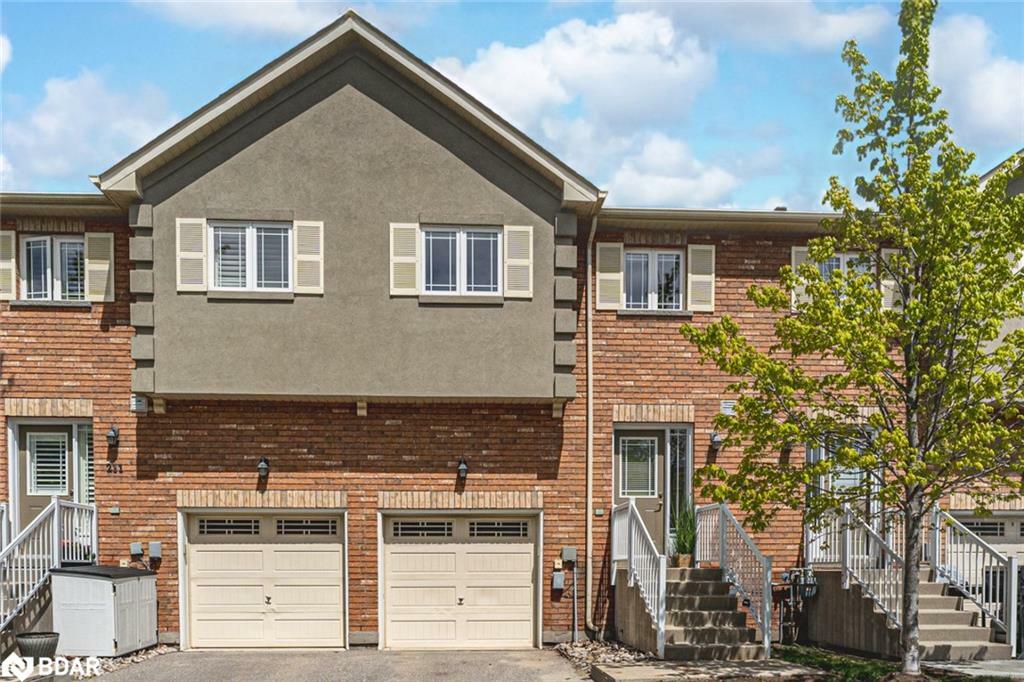 Property Photo: 209 Harvie Road 35 ON L4N 9P8