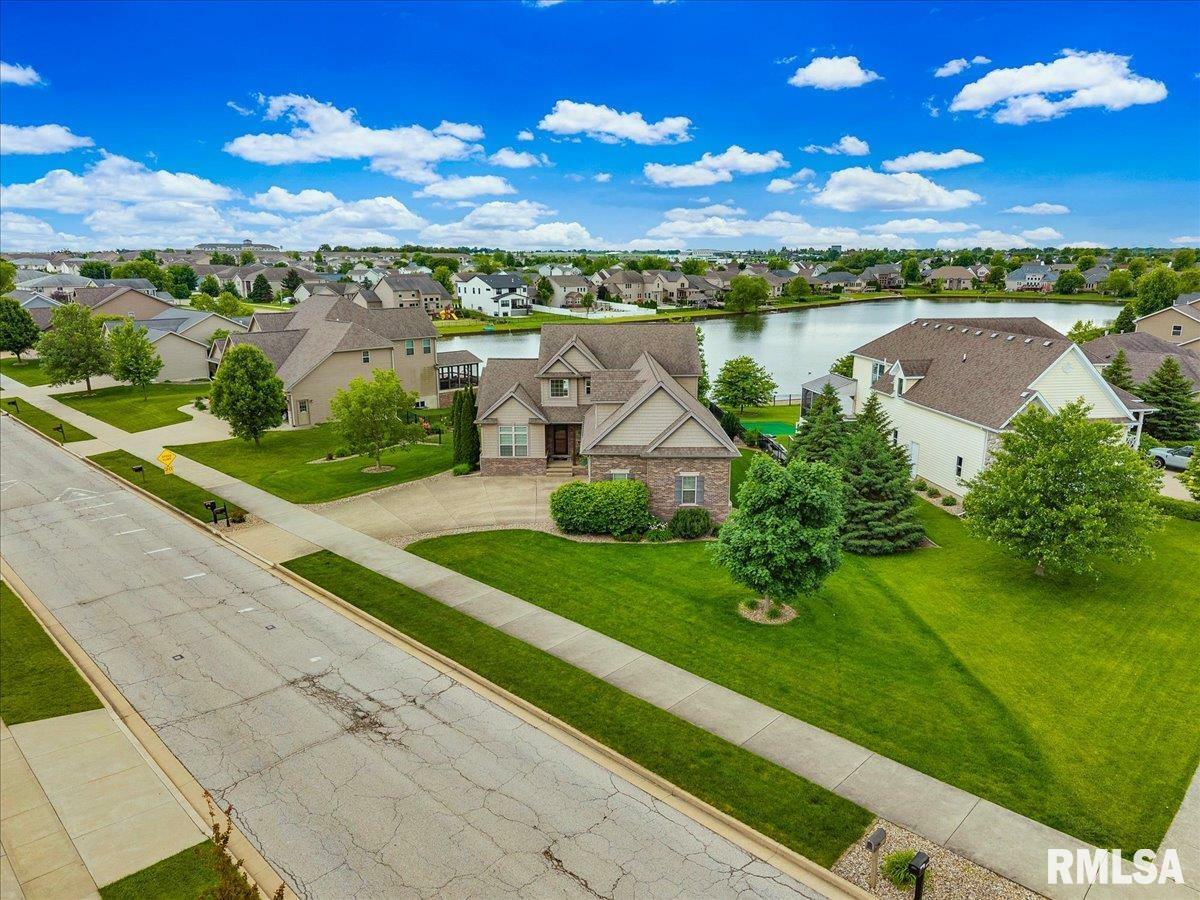 Property Photo: 1210 Norma Drive IL 61704