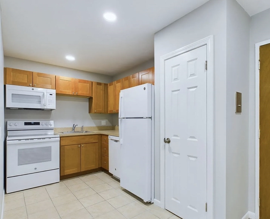 Property Photo: 445 Pleasant Street 36 MA 02190