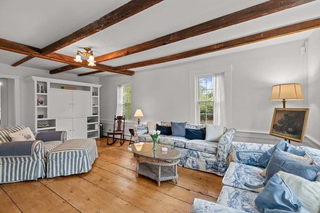 Property Photo:  68 Pleasant St  MA 02659 