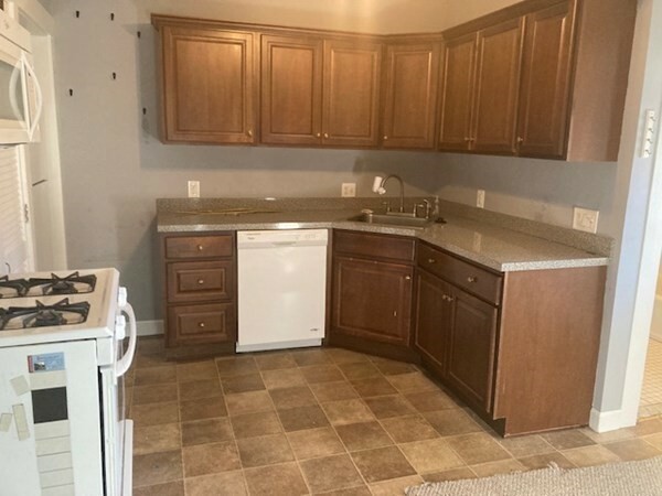 Property Photo: 62 Francis Street 62 MA 02451