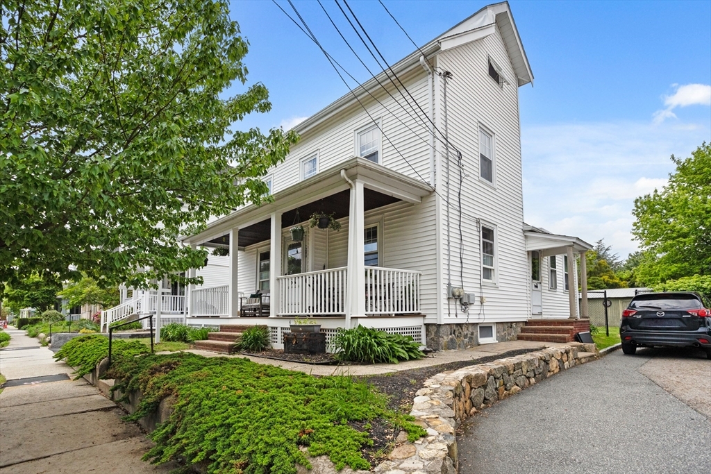 Property Photo:  28 Gardner St  MA 02474 