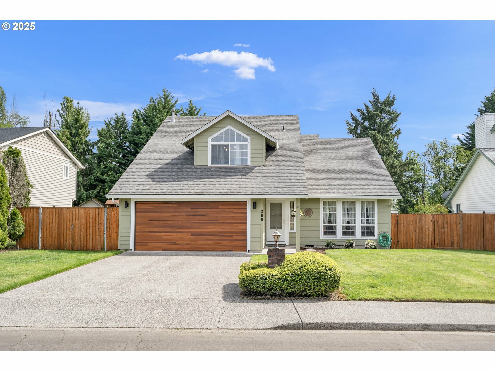 309 NE 144th St  Vancouver WA 98685 photo