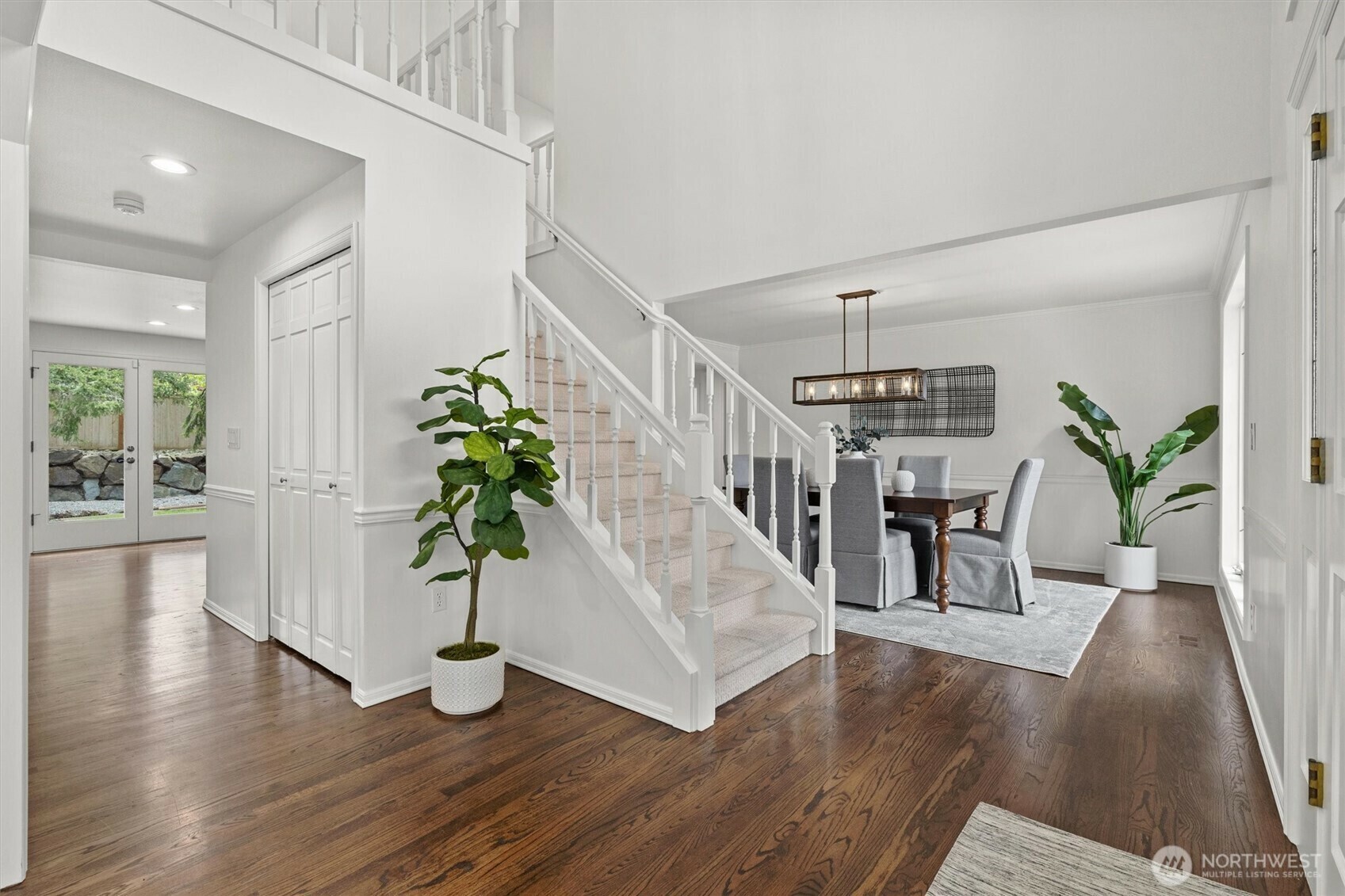 Property Photo:  7720  142nd Way SE  WA 98059 