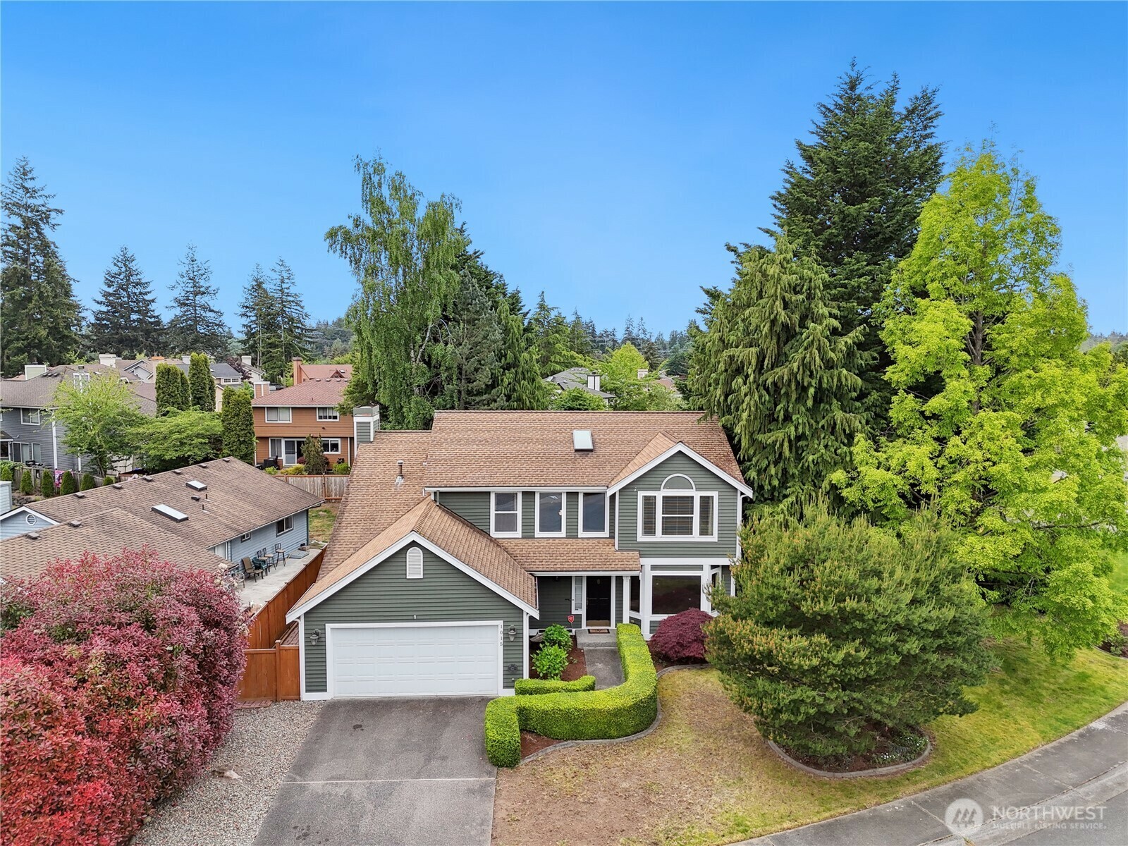 Property Photo: 1015 SW 348th Place WA 98023