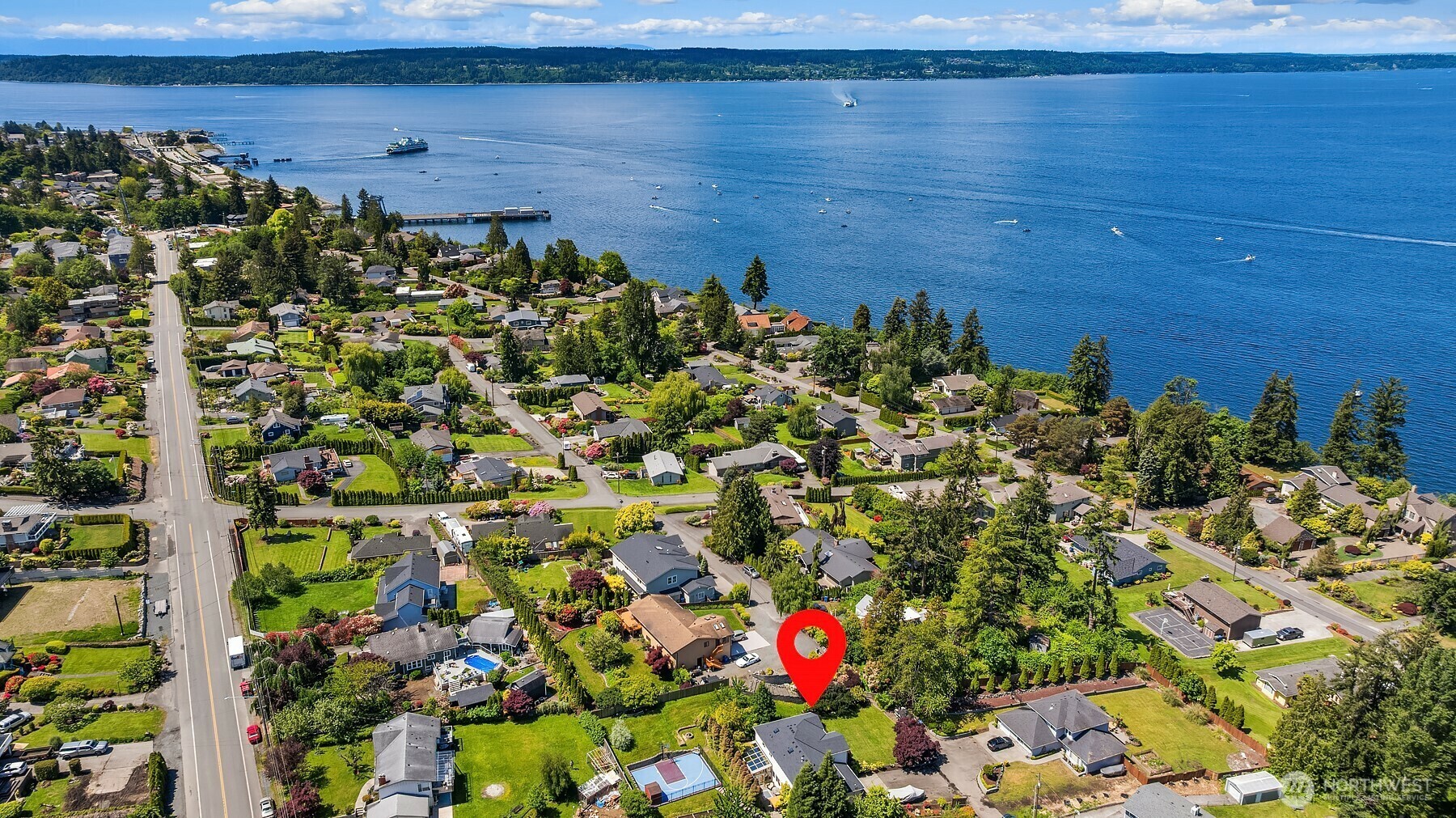 3120  Wave Drive  Everett WA 98203 photo