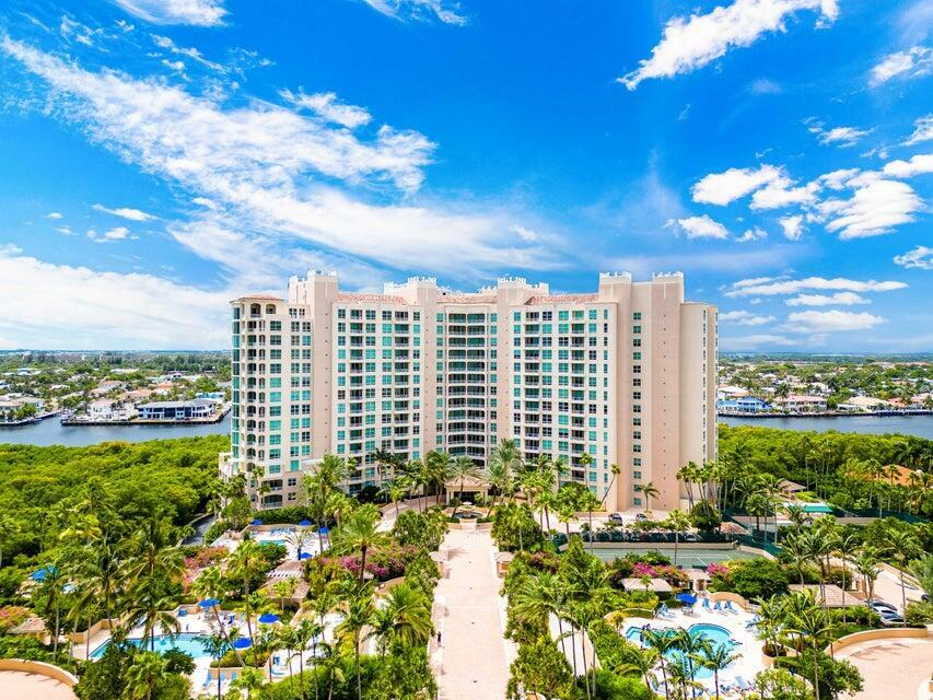 Property Photo: 3720 S Ocean Boulevard 506 FL 33487