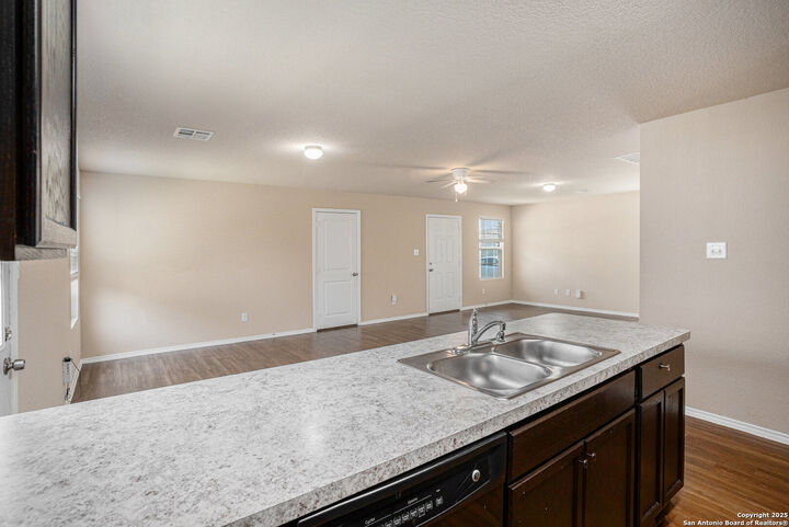 Property Photo: 7406 Snapdragon Ct TX 78109