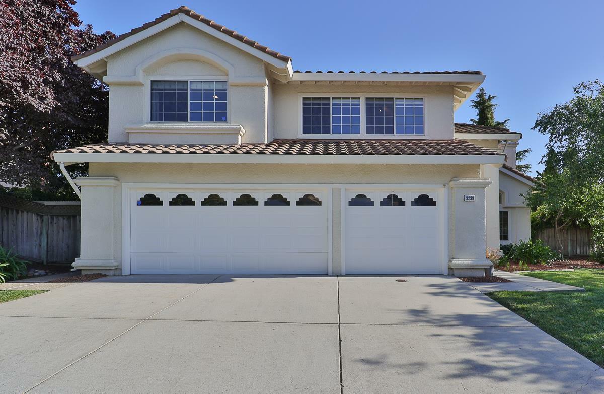 Property Photo: 3239 Pinot Blanc Way CA 95135